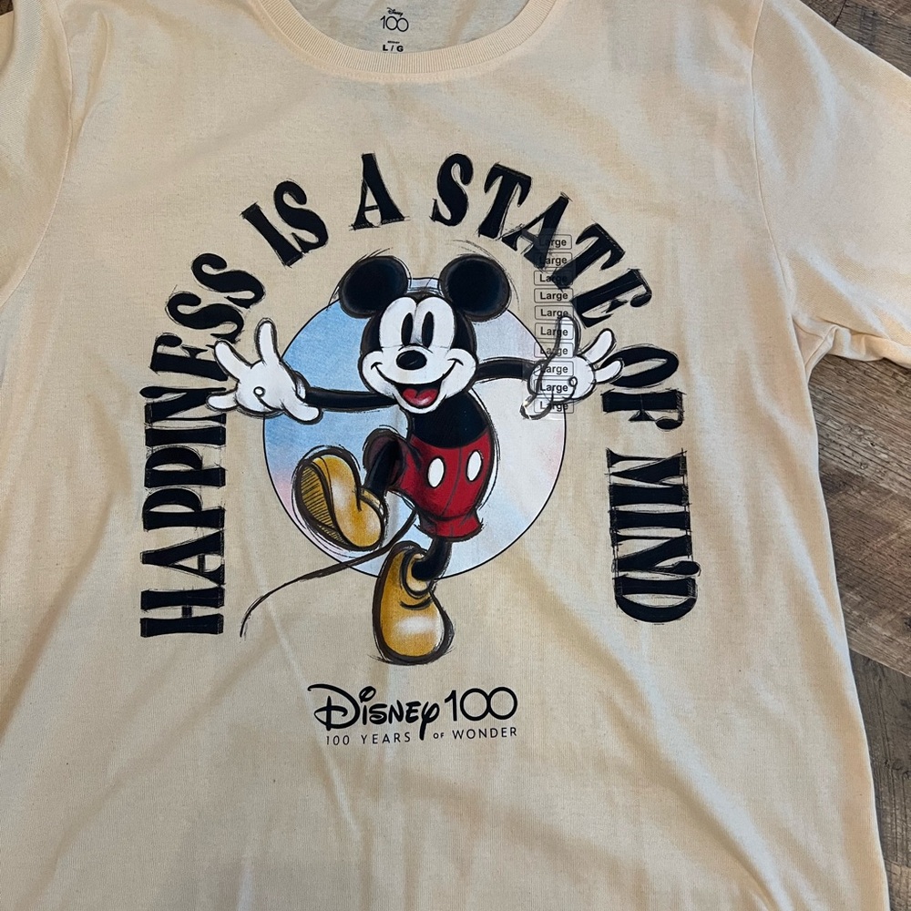 Disney Women’s Graphic T-Shirts - Multi-Color - Bundle of 4 - Picture 15 of 16